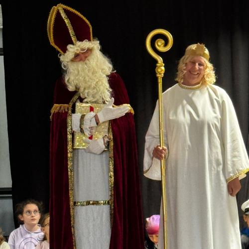 Nikolaus und Engel