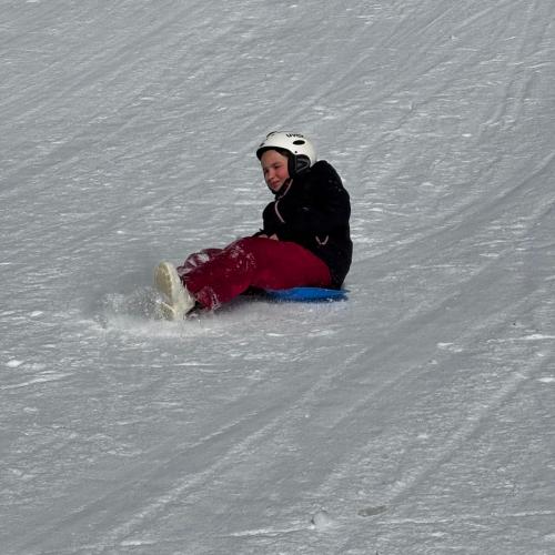 Mädchen im Schnee