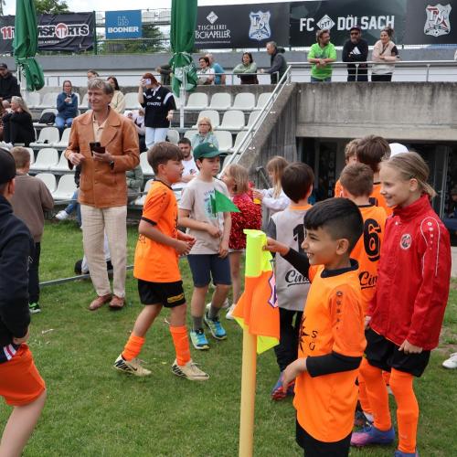 Kinder beim Fußball