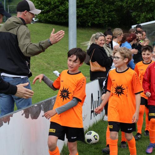 Kinder beim Fußball