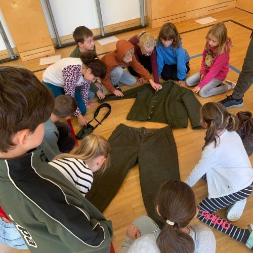 Projekt "Jägerin in der Schule"