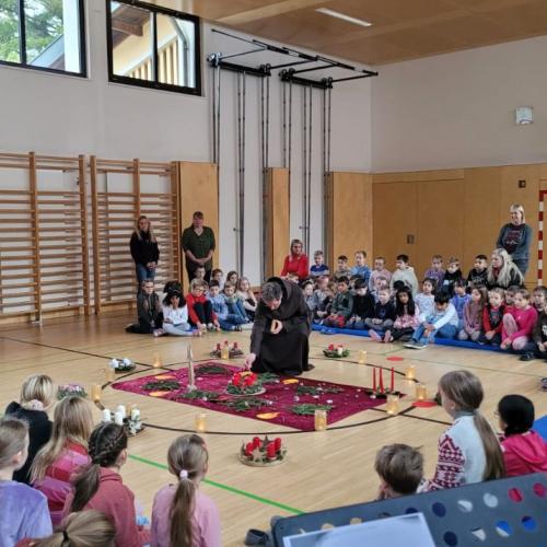 Adventkranzsegnung