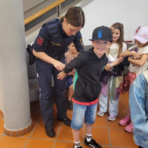 Besuch bei der Polizei