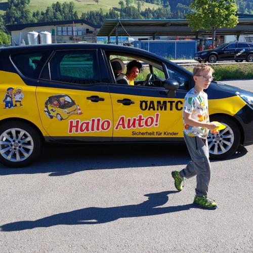Hallo Auto
