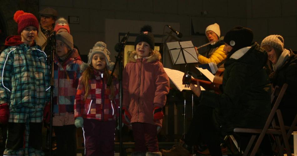 Kinder singen