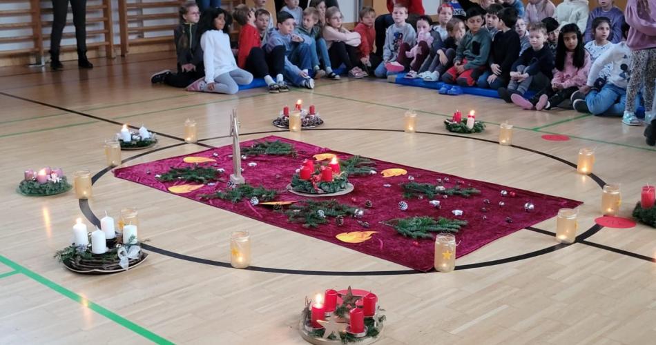 Adventkranzsegnung